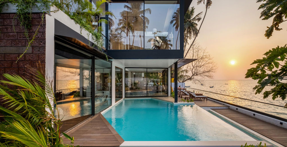 Glasshouse On The Bay - Villa exterior details